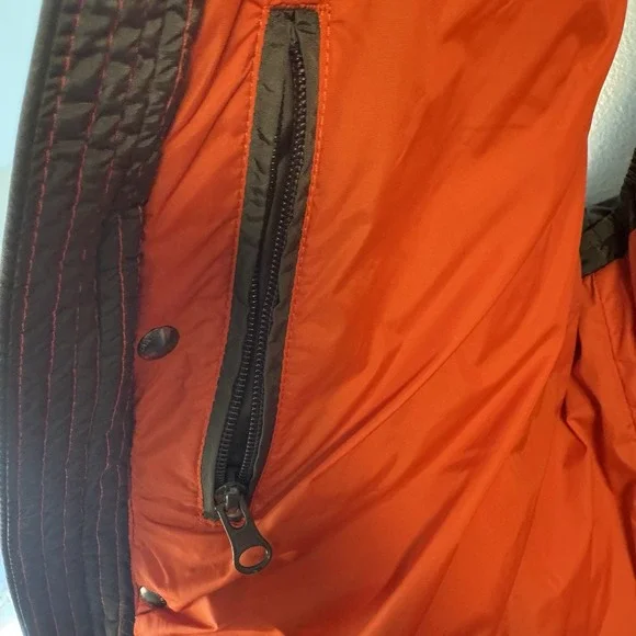 Orvis Essex Duck Down Puffer Vest Men's Medium Green Outdoor Winter Classic - Picture 8 of 13